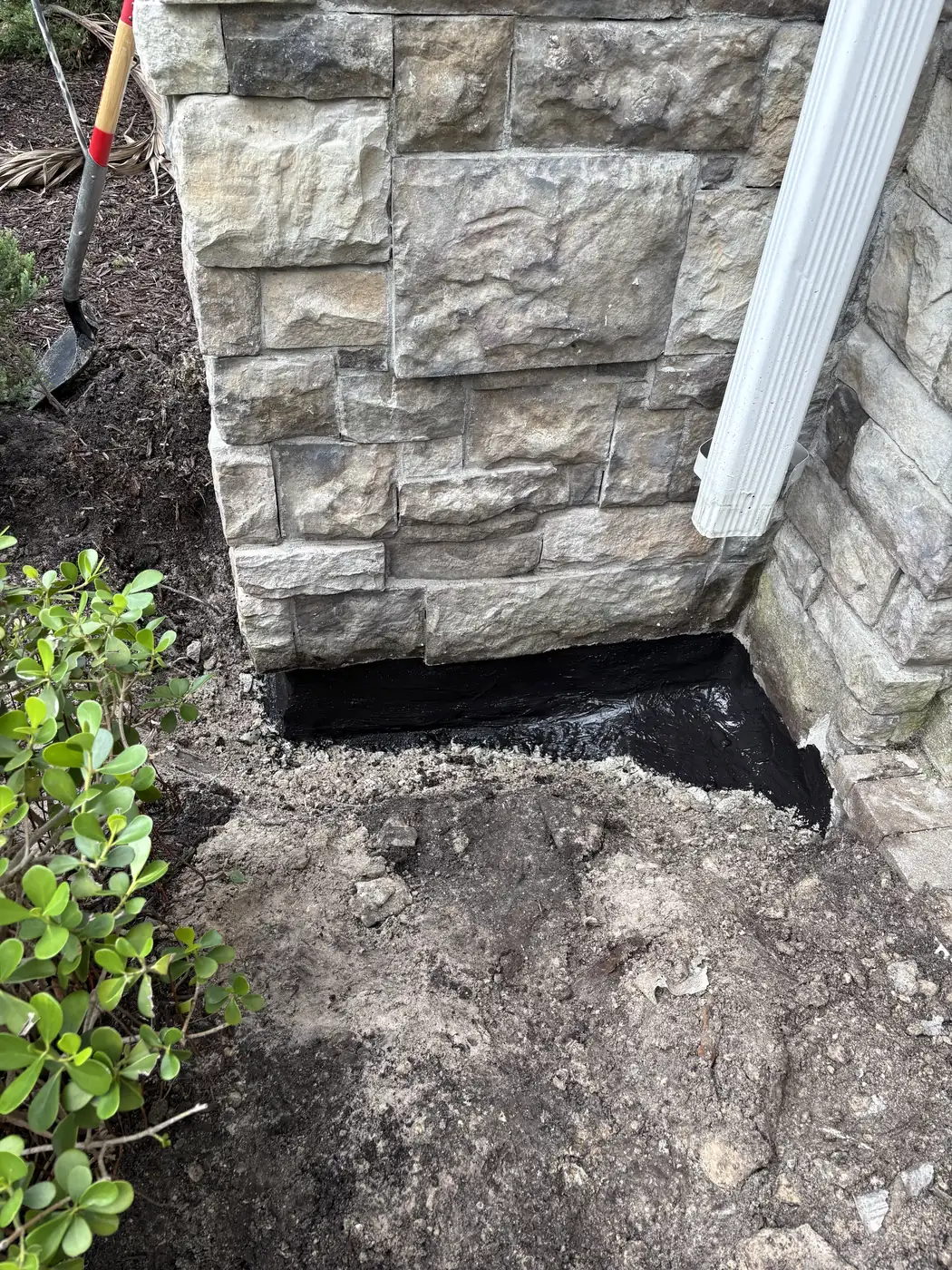 Bituminous Tar Waterproofing Membrane Over Parged Foundation